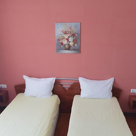 Mira Guest House Dobriniště Pokoj fotografie