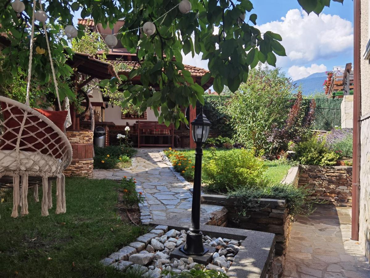 Mira Guest House Dobriniště Exteriér fotografie