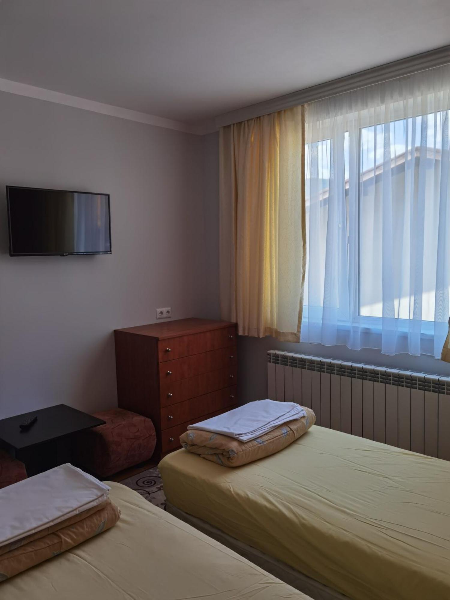 Mira Guest House Dobriniště Pokoj fotografie